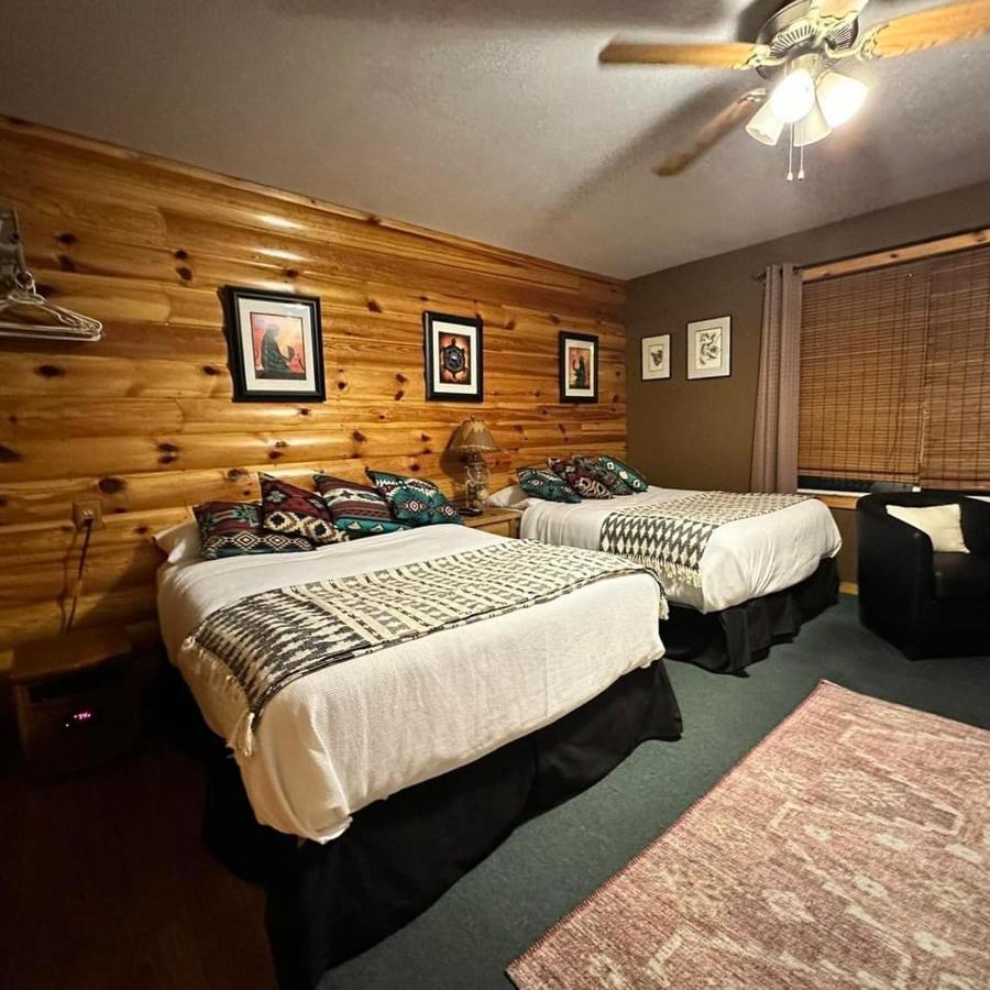 Muskie Bay Resort Nestor Falls Екстериор снимка