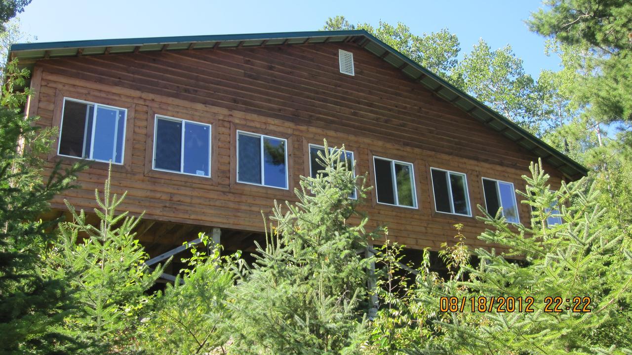 Muskie Bay Resort Nestor Falls Екстериор снимка